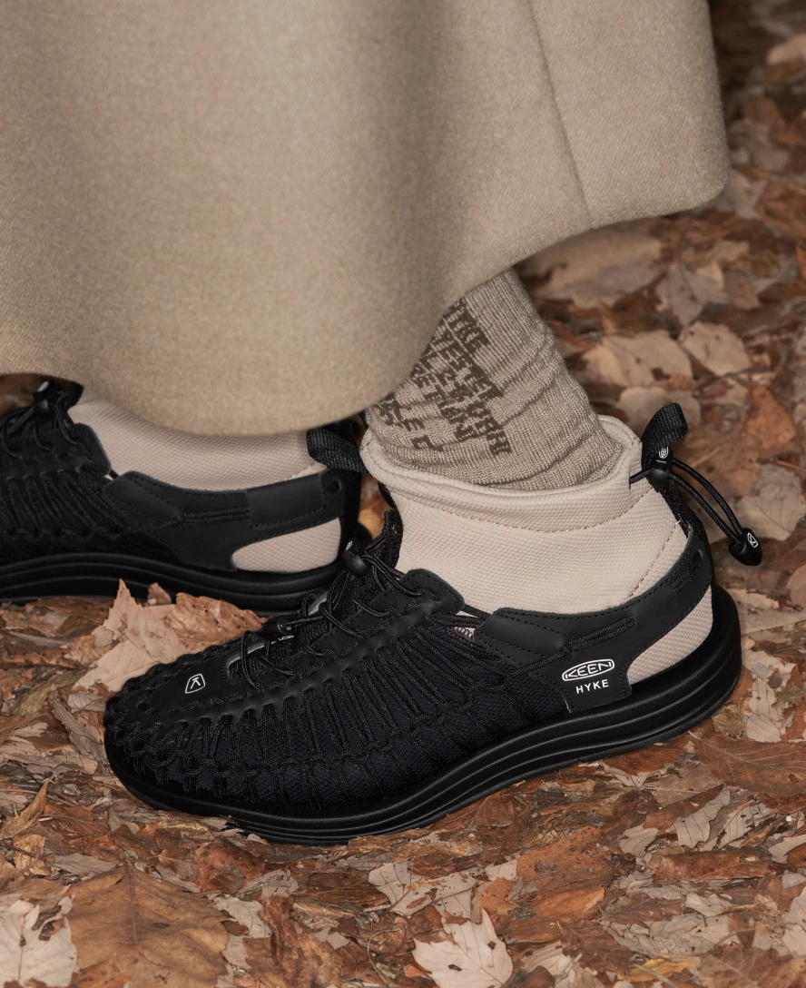 Keen Men's UNEEK High Top X HYKE | Hyke Black - Image 9