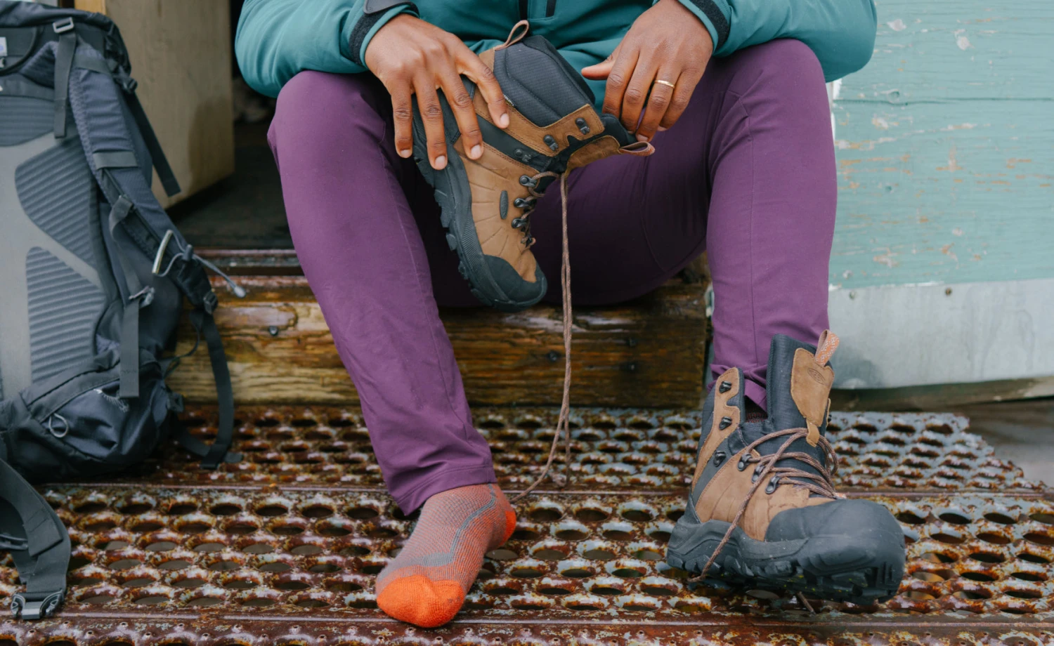 Keen Men's Revel IV Polar Waterproof Boot | Dark Olive/Marmalade - Image 7